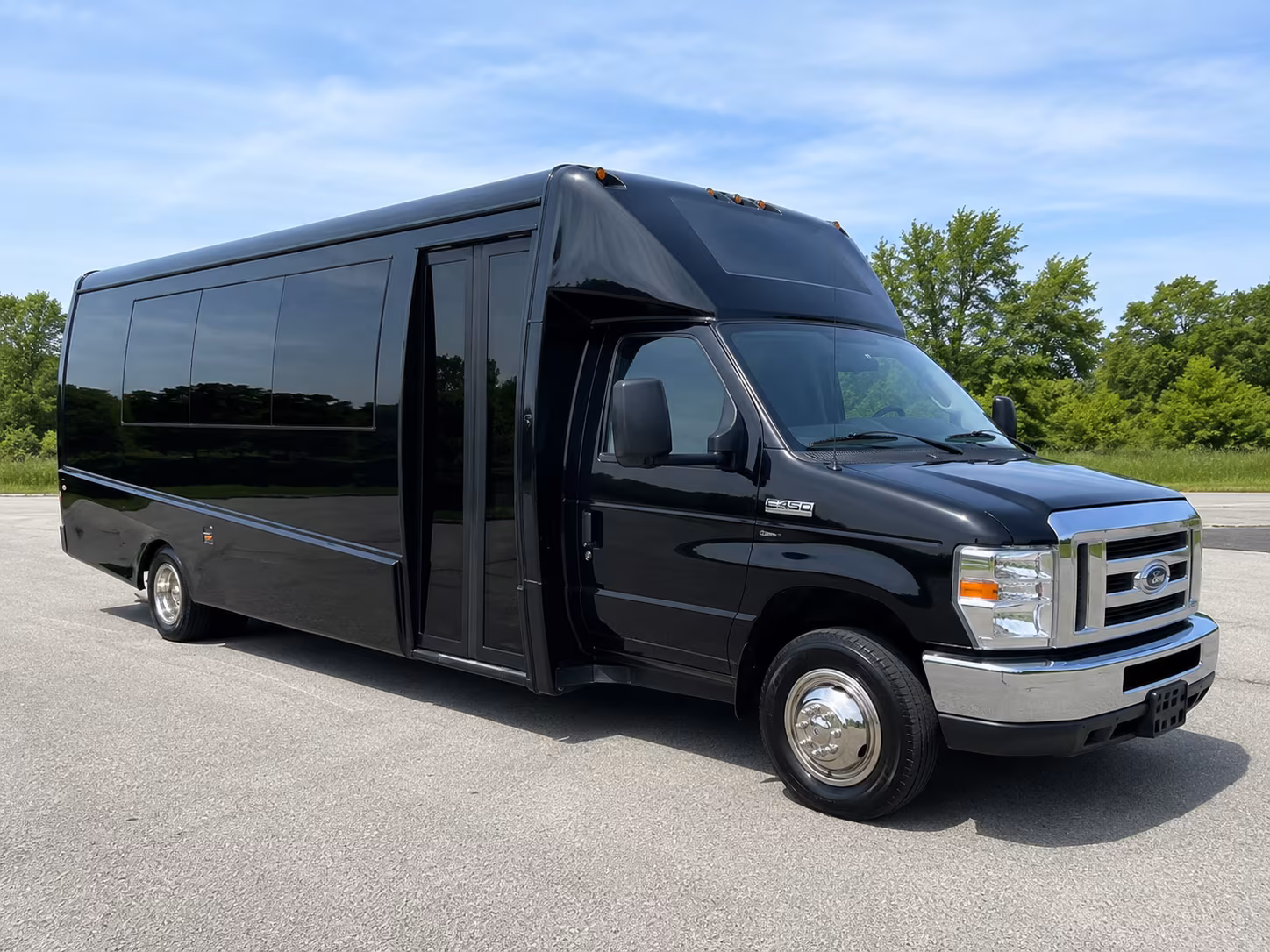 minibuses and charter buses for every grade level and group size